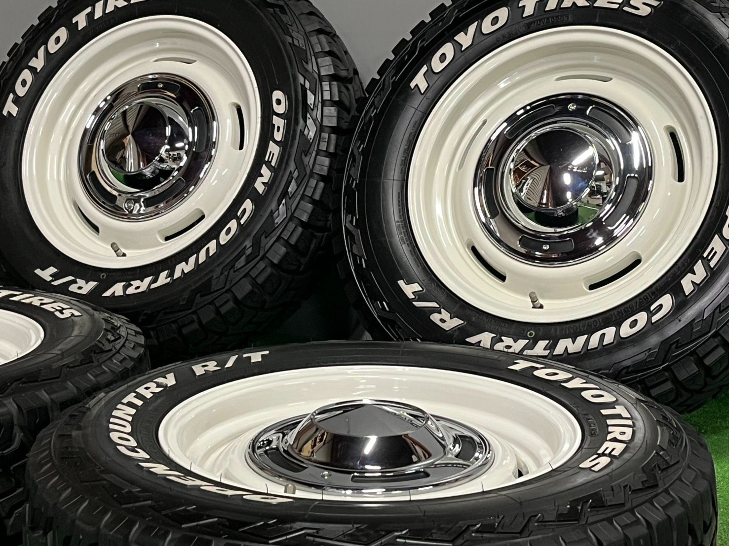 バリ溝!! DEEN クロスカントリー 16 in 5 J 20 PCD 139 7 トーヨー オープンカントリー 185 85 R ジムニー シエラ JB 64 23 43