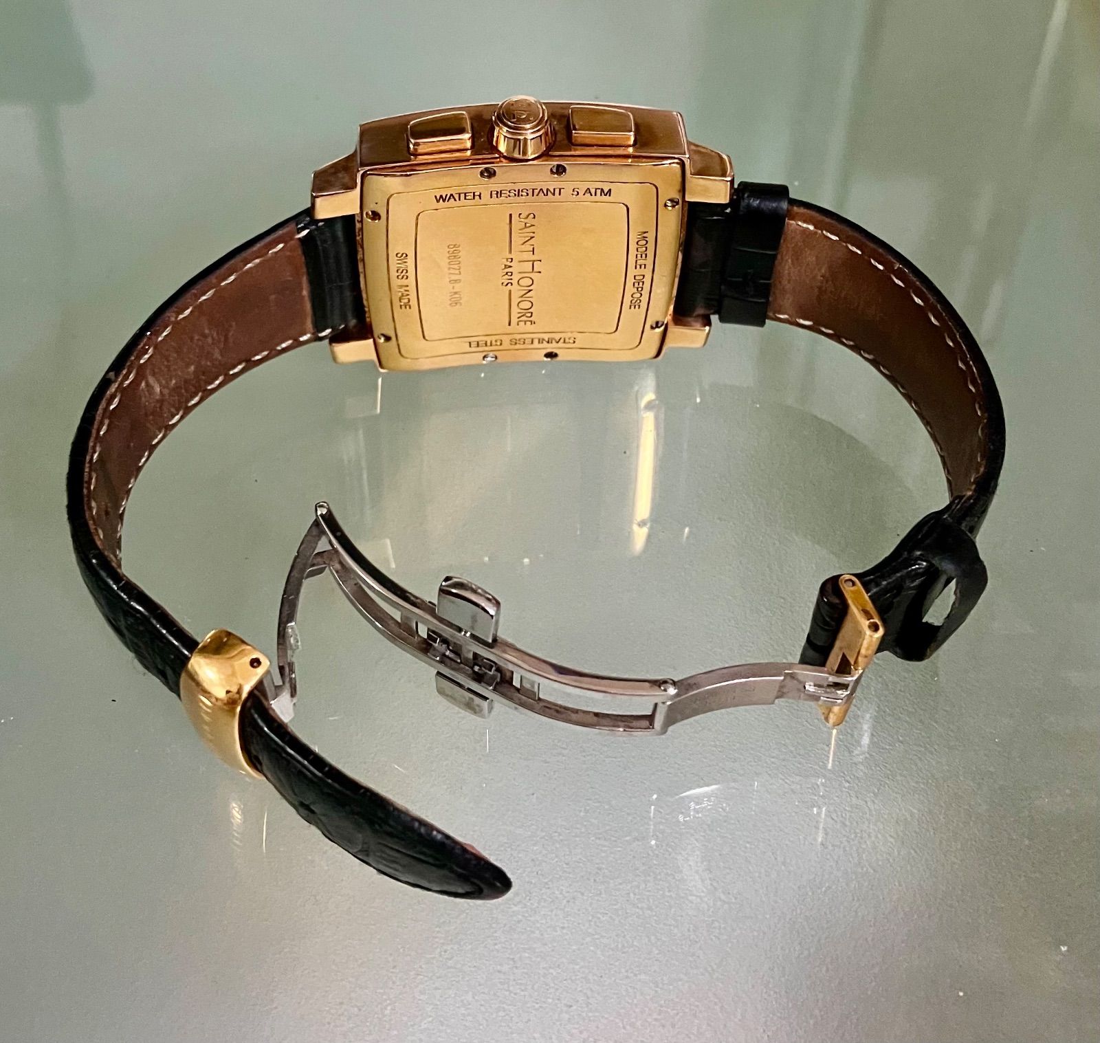 ☆稼働品☆SAINT HONORE サントノーレ☆クロノグラフ☆QZ☆デイト