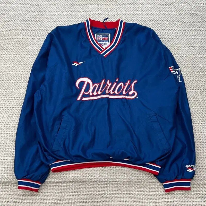 Reebok Patriots ロゴ ウォームアップ r 2217