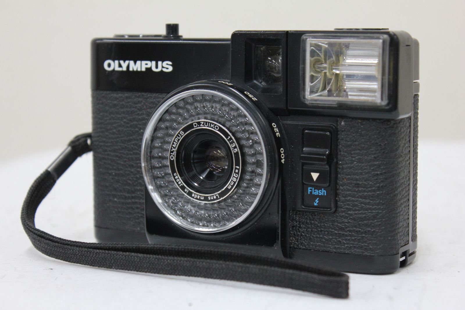 フィルムカメラ Olympus PEN EF D.ZUIKO 28mm F3.5 #2106 OLYMPUS PEN 初代 ハーフサイズ フィルムカメラ D.Zuiko 28mm F3.5