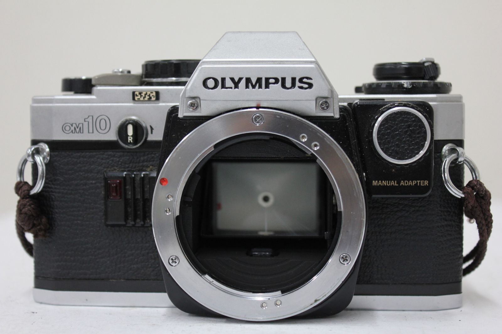 オリンパス Olympus OM 10 ZUIKO AUTO T 100 mm F 2 8 マニュアルアダプター付き ボディレンズセット e 4285