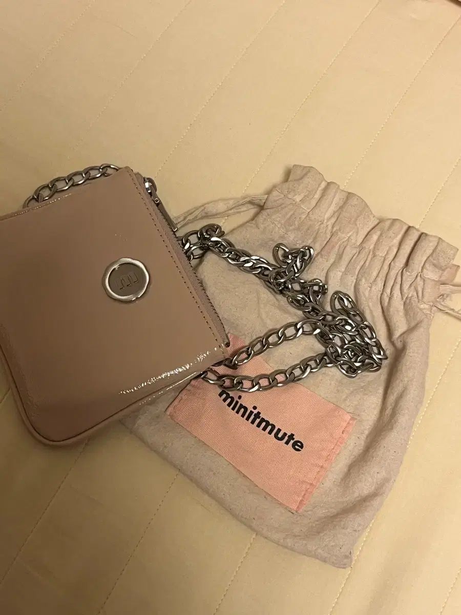 MINITMUTE brett micro - sandi