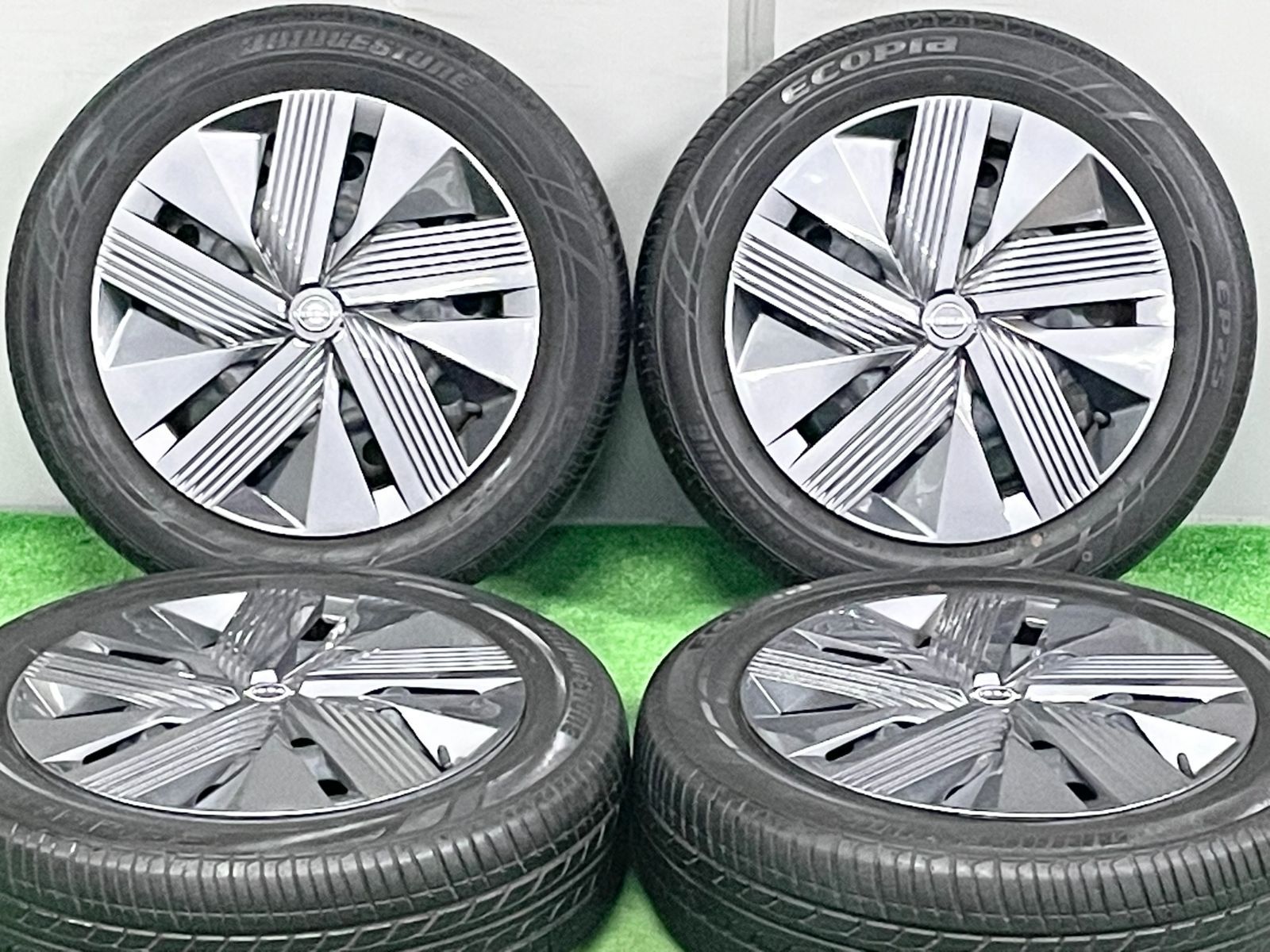 ︎ バリ溝 ニッサン E 13 ノート 16 in 5 J 50 PCD 100 ブリヂストン エコピア 185 60 R 車検 交換 戻し NISSAN