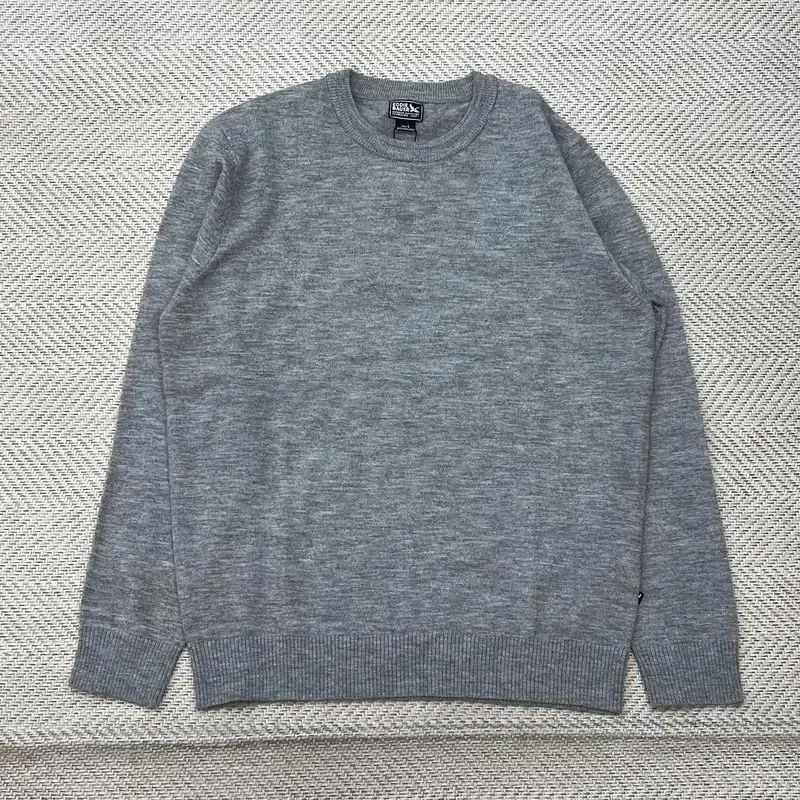 室内試着のみ、クリーニング済Rnyroomベアテーラードコート