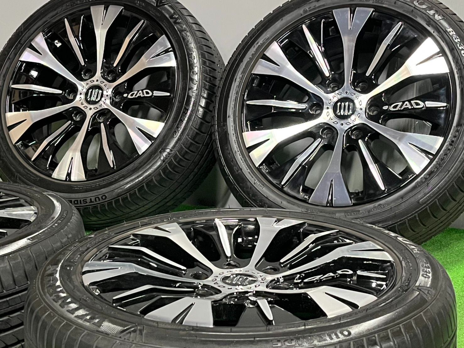 バリ溝 !! DAD ギャルソン 18 in 7 5 J 45 PCD 139 ウィンラン 225 50 R ハイエース レジアスエース キャラバン E エルグランド