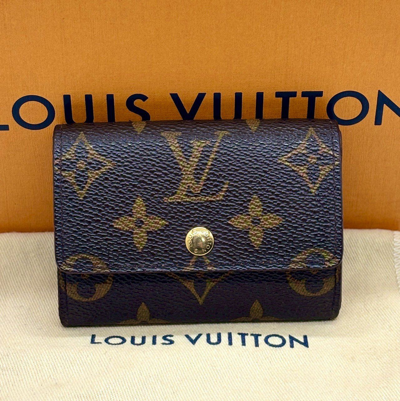 掌に収まる上質】 LOUIS VUITTON ルイヴィトン コインケース お買い得