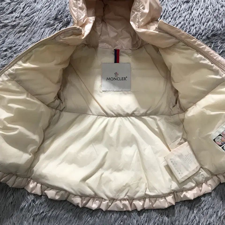 ベイビー 9-12ヶ月 A級 モンクレール オディール 軽量グースジャケット 販売完了