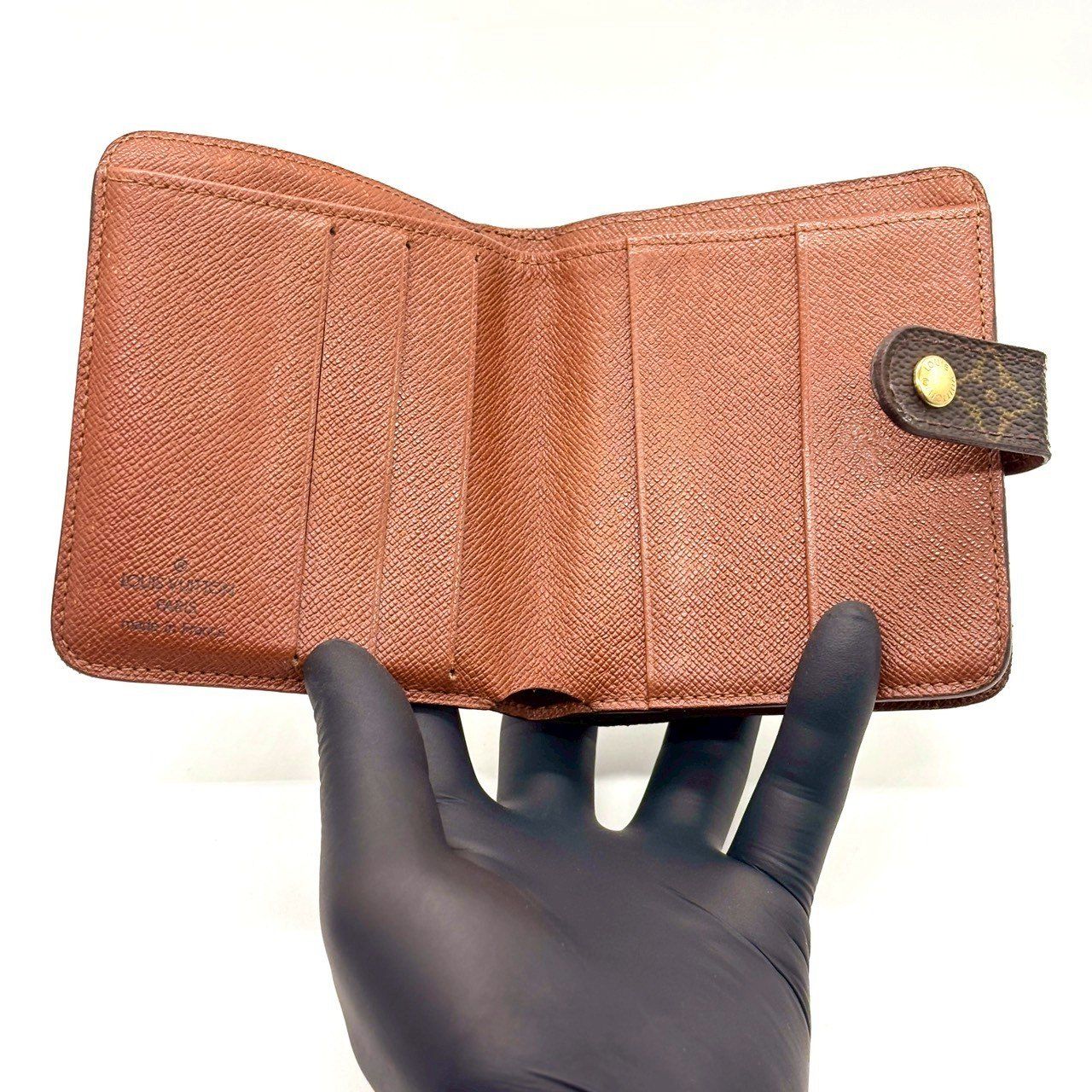 小さく上質を携える】 LOUIS VUITTON ルイヴィトン 二つ折り 折り財布