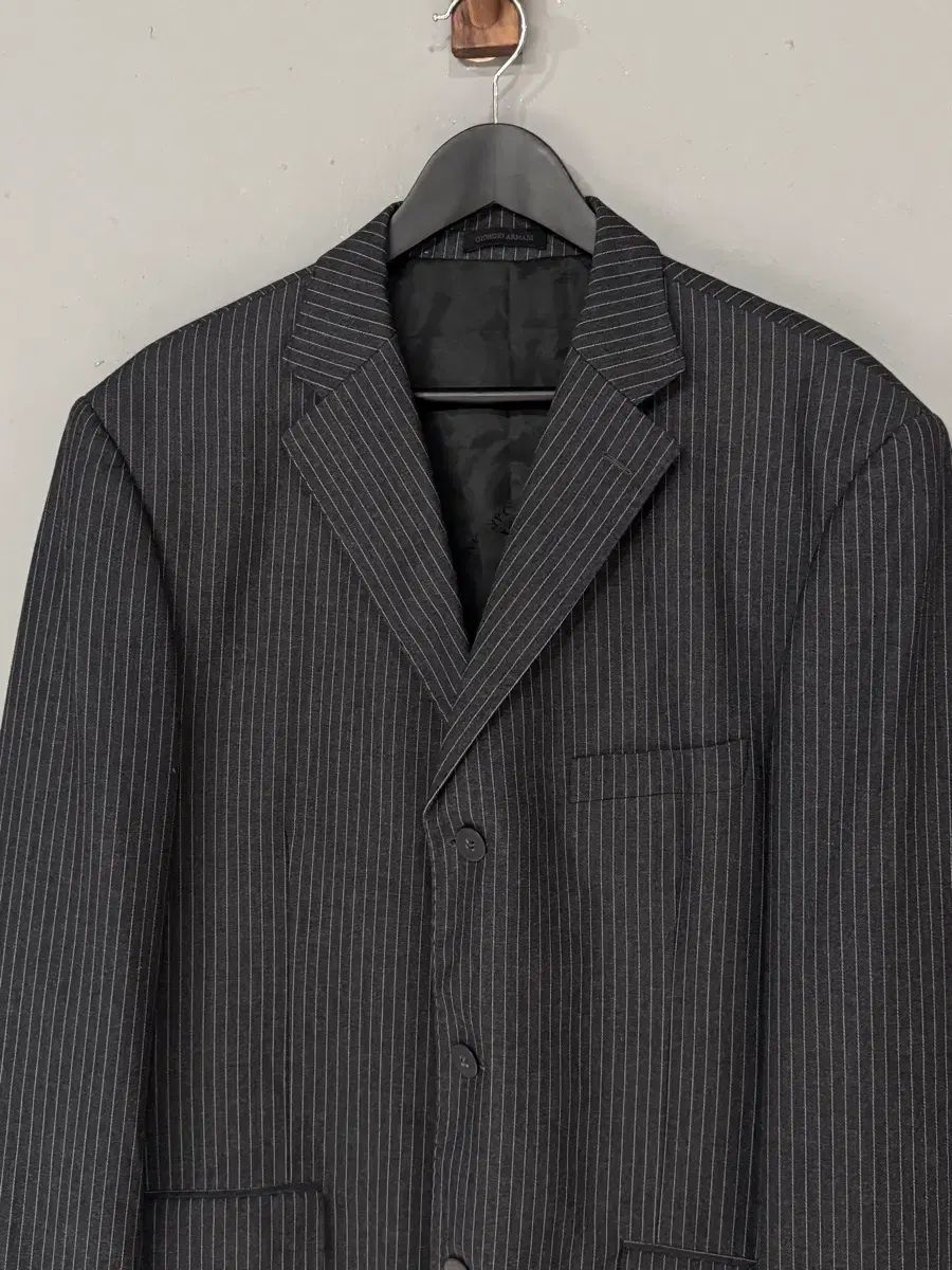 GIORGIO ARMANI (ジョルジオ アルマーニ) Classic ストライプ スーツ