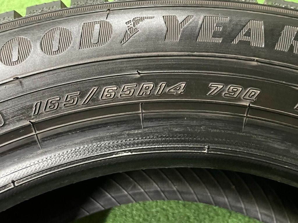  ︎ バリ溝 グッドイヤー アイスナビ8 165 65 R 14 TANK パッソ ルーミー インサイト デリカ D 2 ソリオ トール ブーン YRV スタッドレス 14インチ スタッドレス