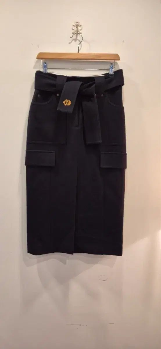 LUCKY CHOUETTE ウール スカート