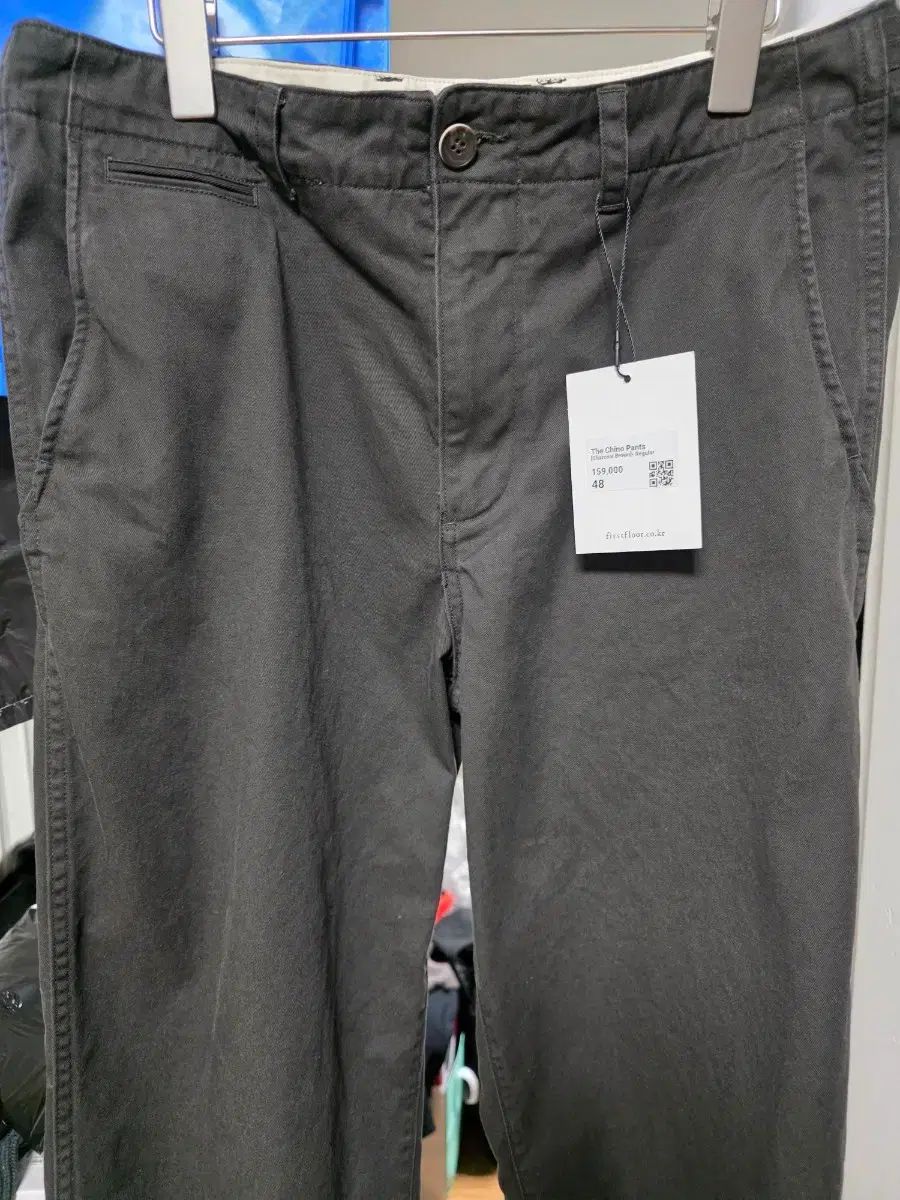 48 ファーストフロア チノパンツ チャコールブラウン ショートバージョン