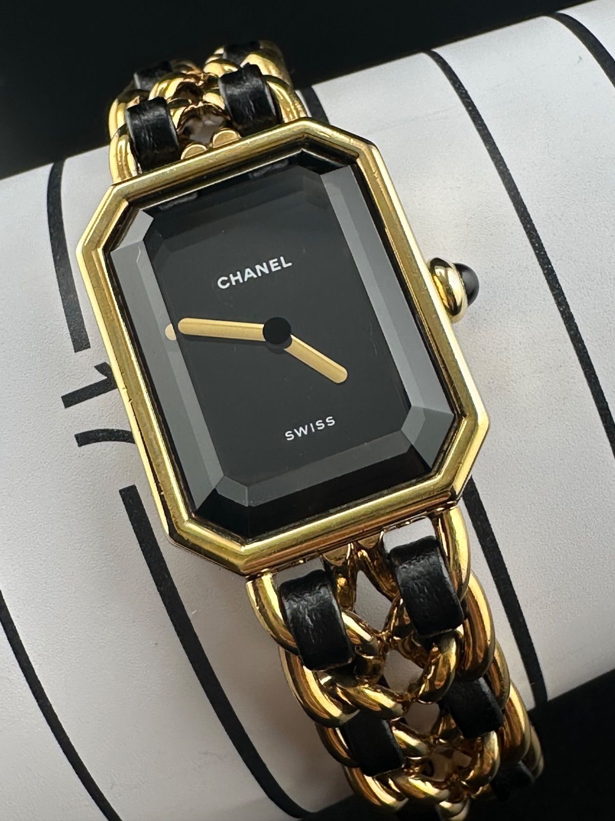 シャネル CHANEL プルミエール L 腕時計 ブラック文字盤 ゴールド