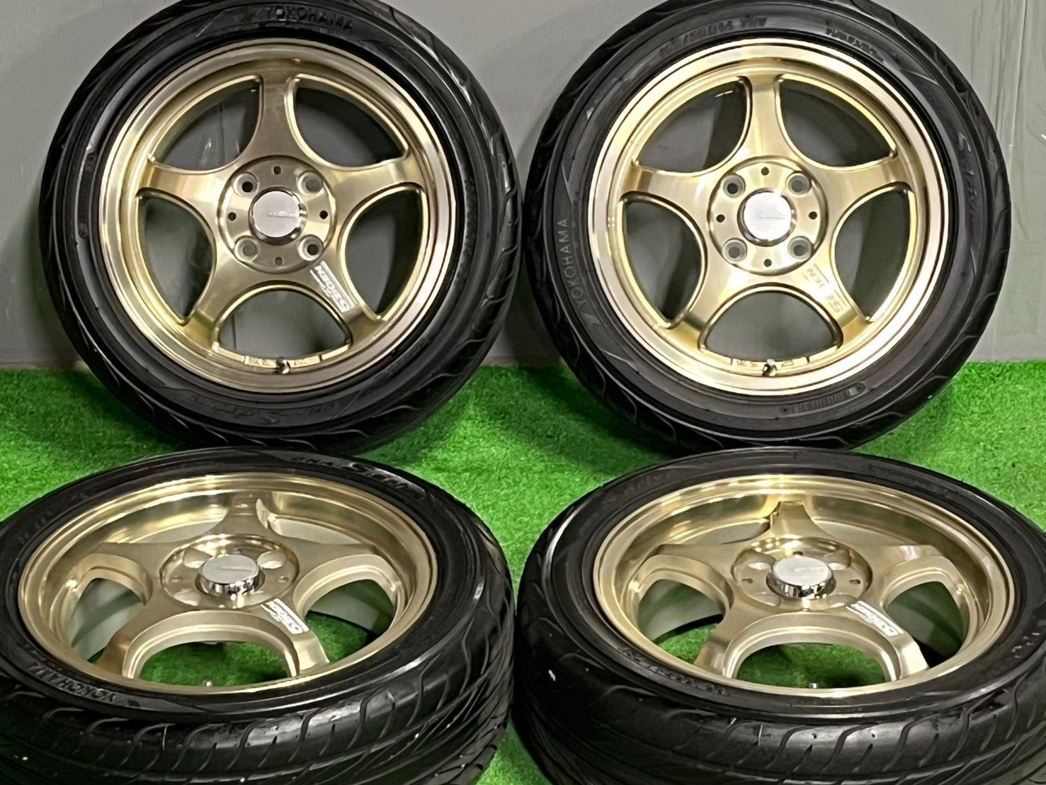 バリ溝 !! 5次元 14 in 5 J 45 PCD 100 ヨコハマ Sドライブ 165 55 R SSラパン アルトワークス ミラ プレオRS 軽トラ ワゴンR ムーブ