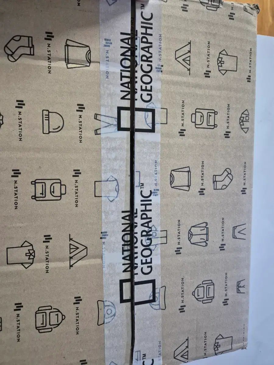 ナショナルジオグラフィック カーボン ブラック ズボン サイズ 81