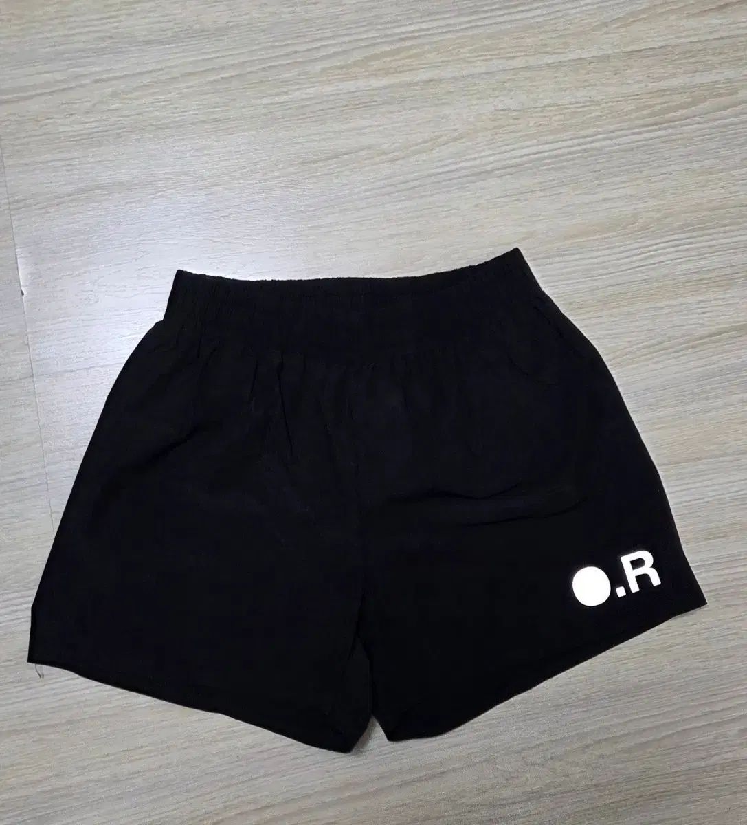 オプティミスティックランナーズ マット ショーツXs