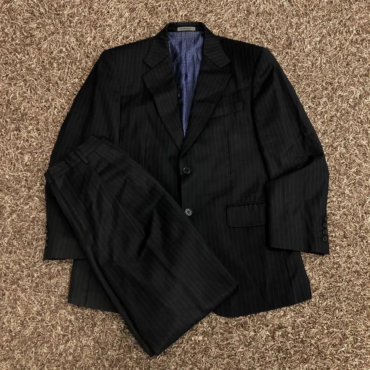 アウトレット 100/ 30 Givenchy ジバンシィ ブラック ストライプ