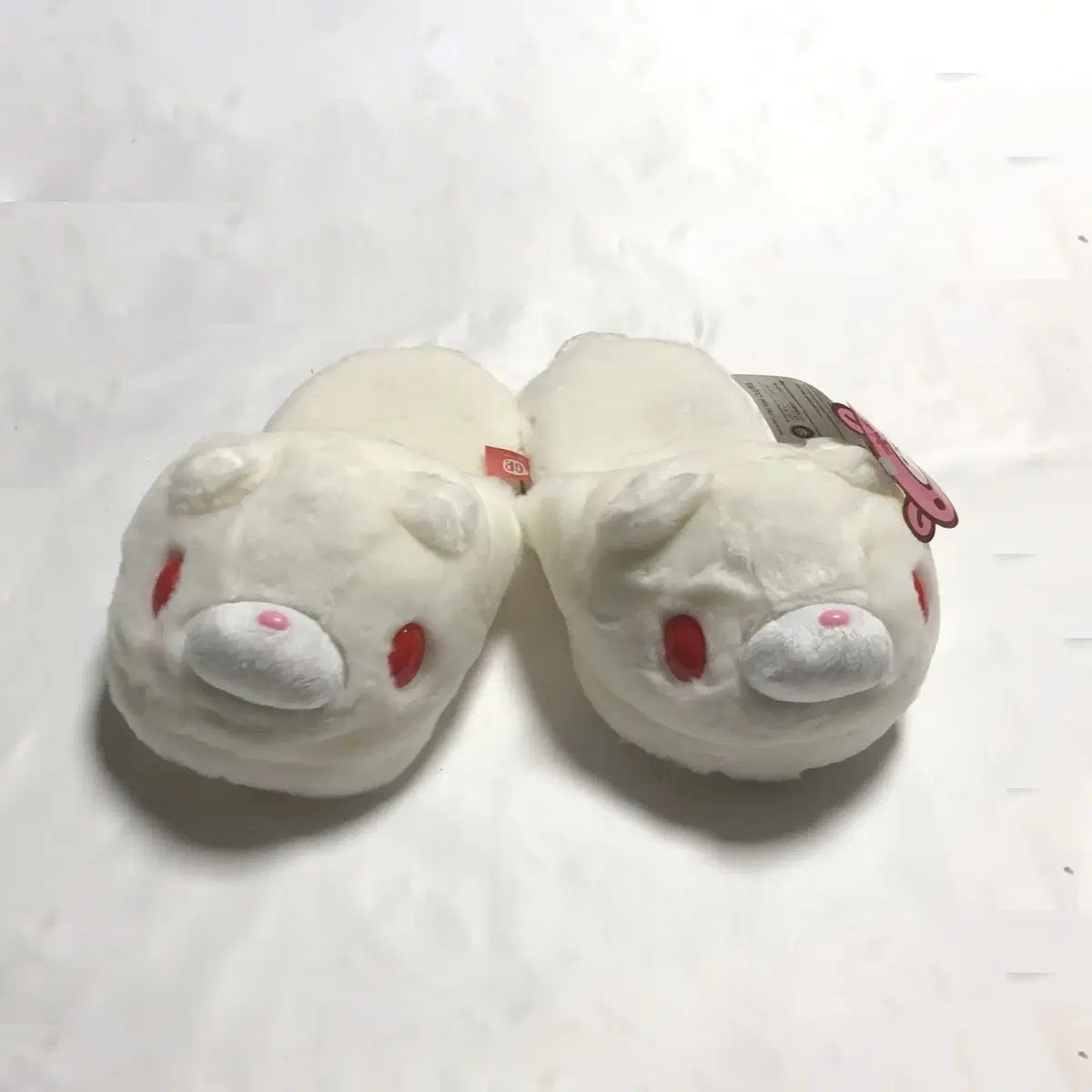 いたずらぐまのグル～ミ～(グルーミー) ぬいぐるみ スリッパ 白 - メルカリ