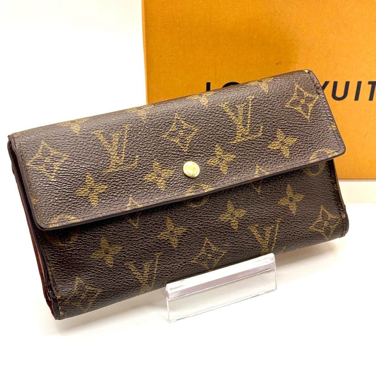 品格を纏う実用美】 LOUIS VUITTON ルイヴィトン 長財布 モノグラム