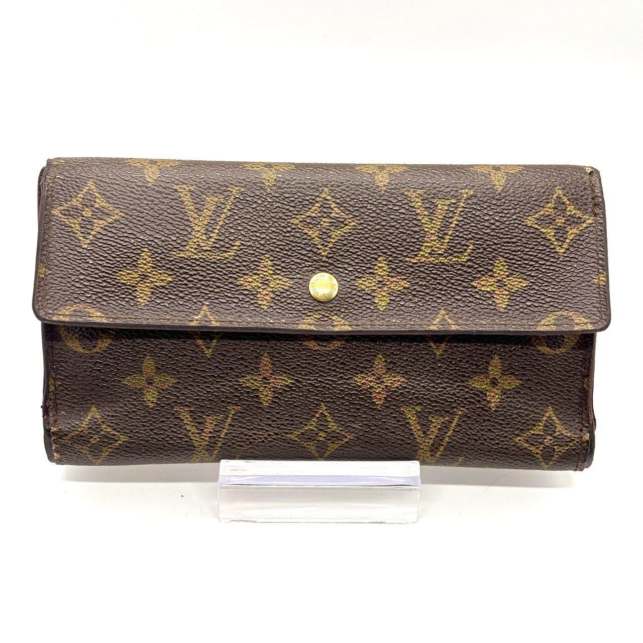 品格を纏う実用美】 LOUIS VUITTON ルイヴィトン 長財布 モノグラム