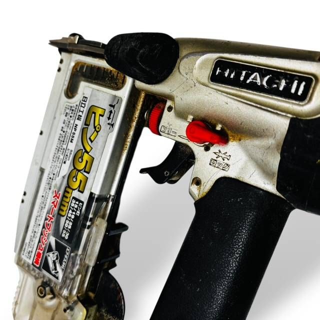 日立 HITACHI NP-55 M 55㎜ ピン釘打機 エアダスタ機能搭載 空打ち防止機構 釘打機 エアーツール 電動工具 エア工具