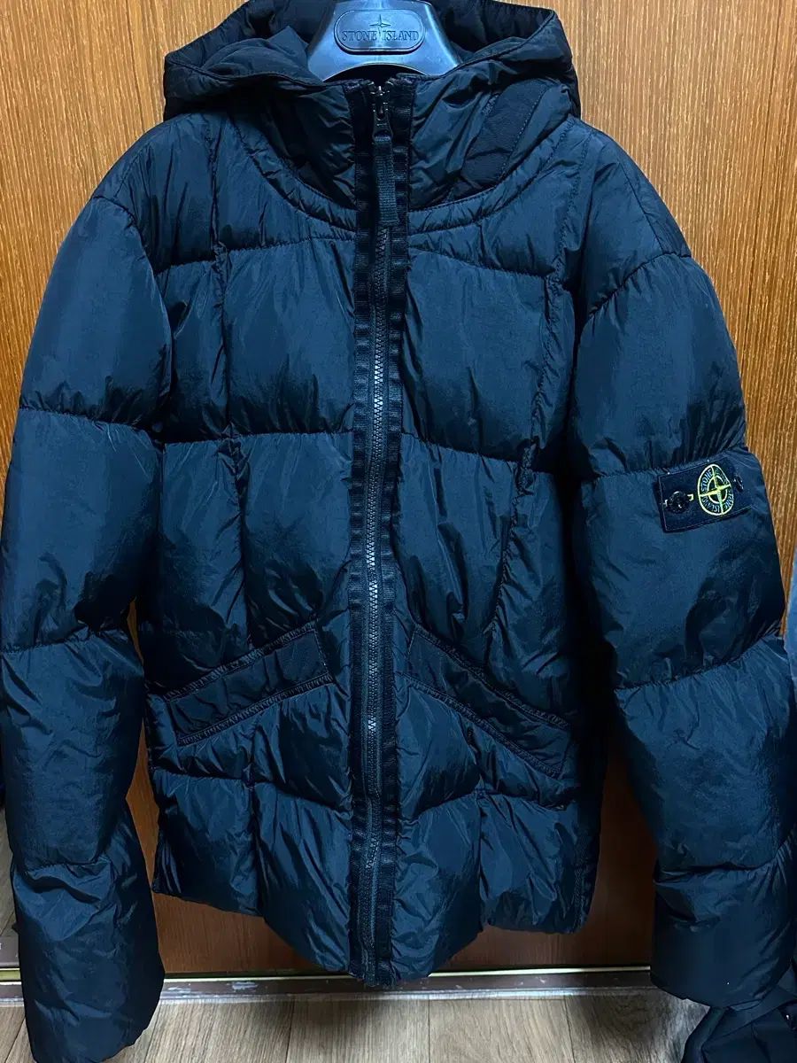 STONE ISLAND ストーンアイランド キッズ ブラック 12 a