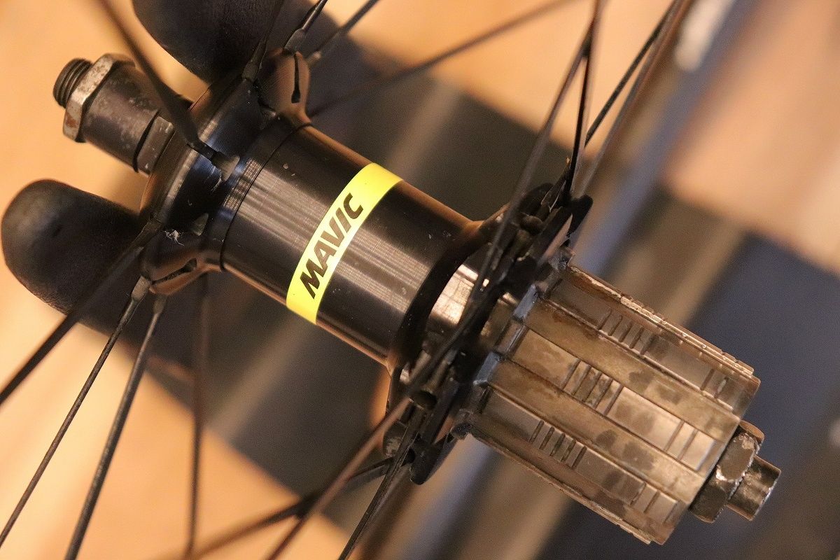 マビック MAVIC コスミック プロ カーボン COSMIC PRO CARBON UST TDF チューブレスレディ ホイールセット シマノ 11 S 12 ロングライド向け 完組ホイール 