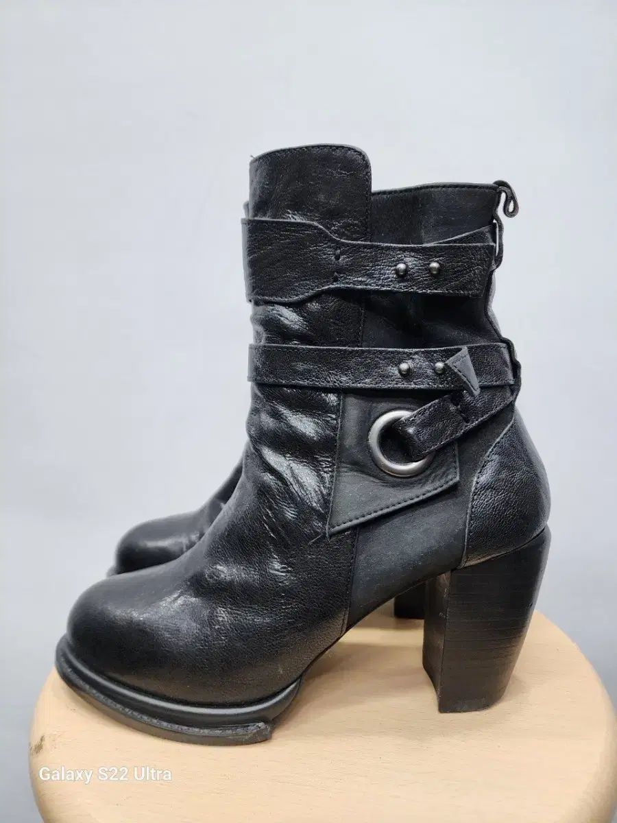 ディデム 박춘무 アンクルブーツ235