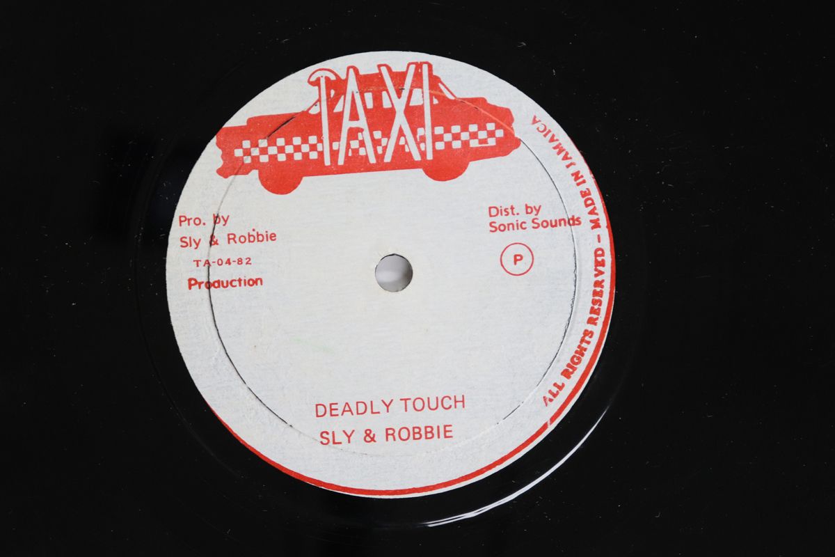 ジャマイカ12 Errol flabba Holt Sly - Robb Danger Zone Deadly Touch TA 0482 TAXI 00250