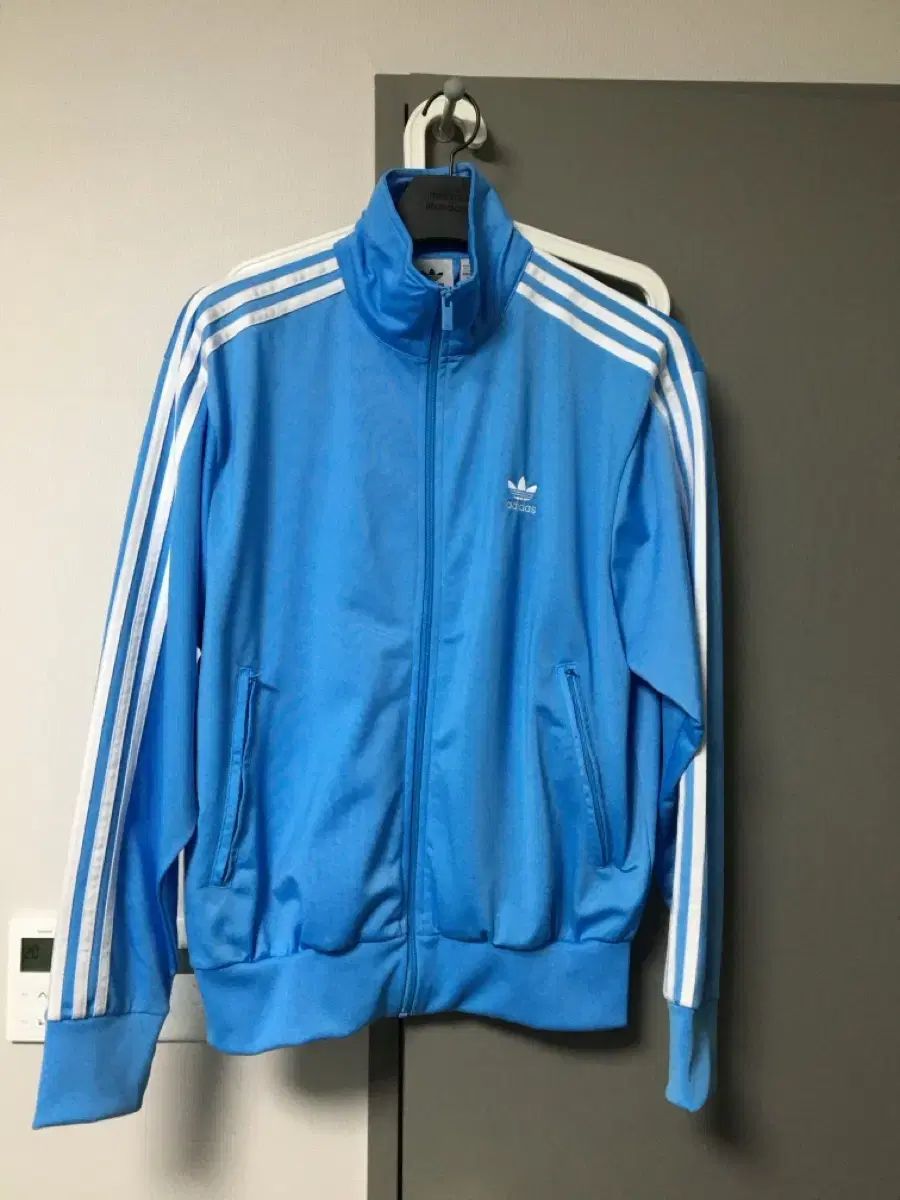 アディダス ファイヤーバード トラックジャージ スカイブルー M