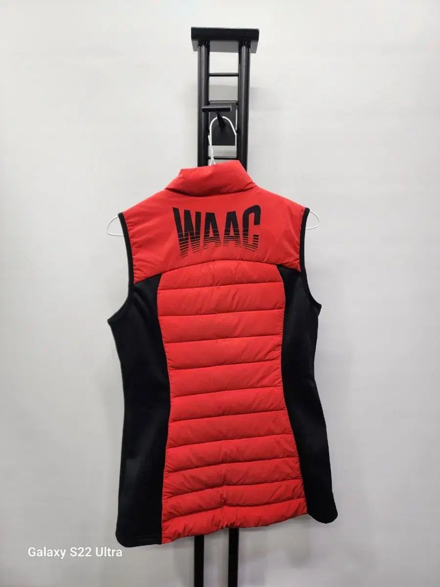 WAACワック ゴルフグースベスト 90表記 - メルカリ