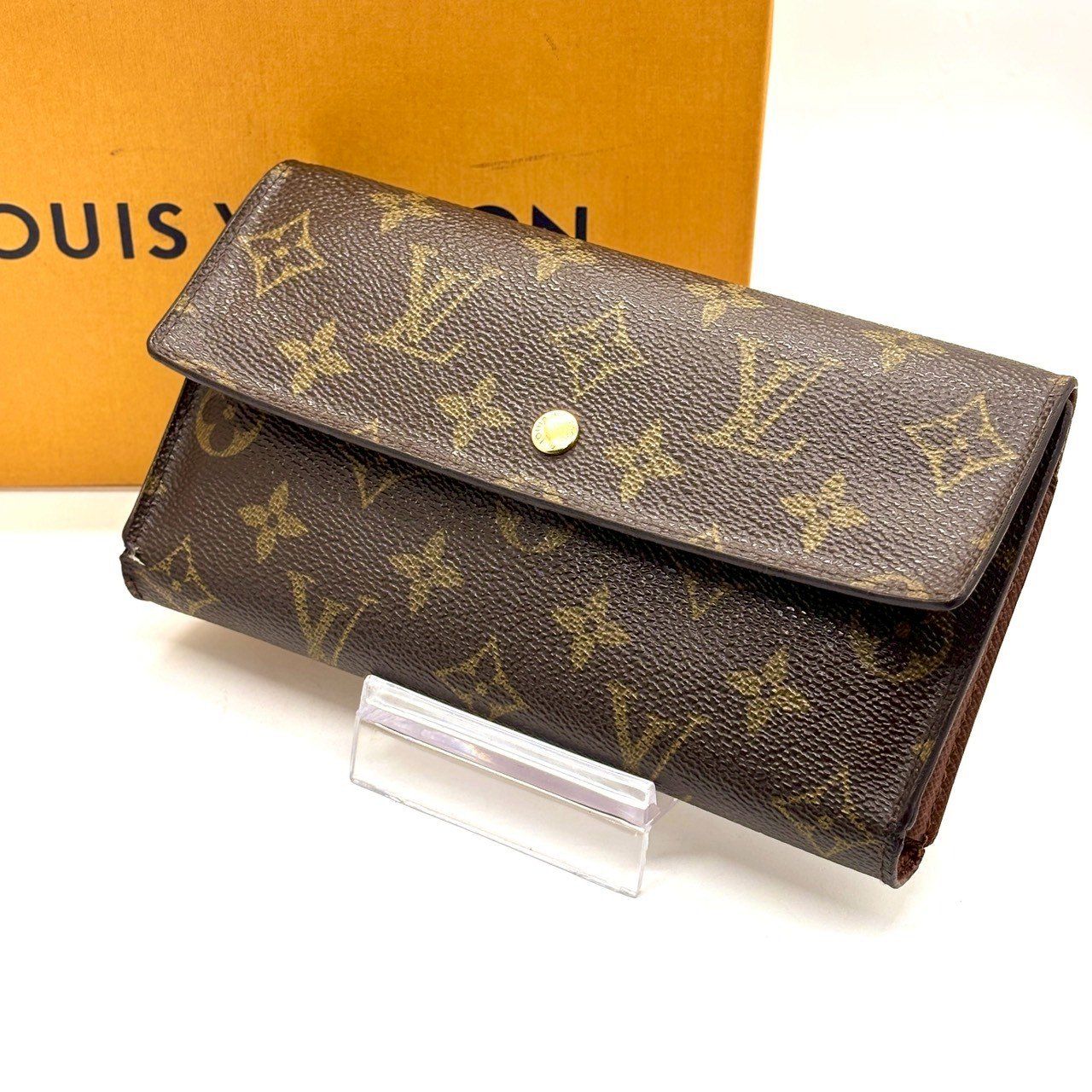 日常に寄り添う上質感】 LOUIS VUITTON ルイヴィトン 三つ折り財布