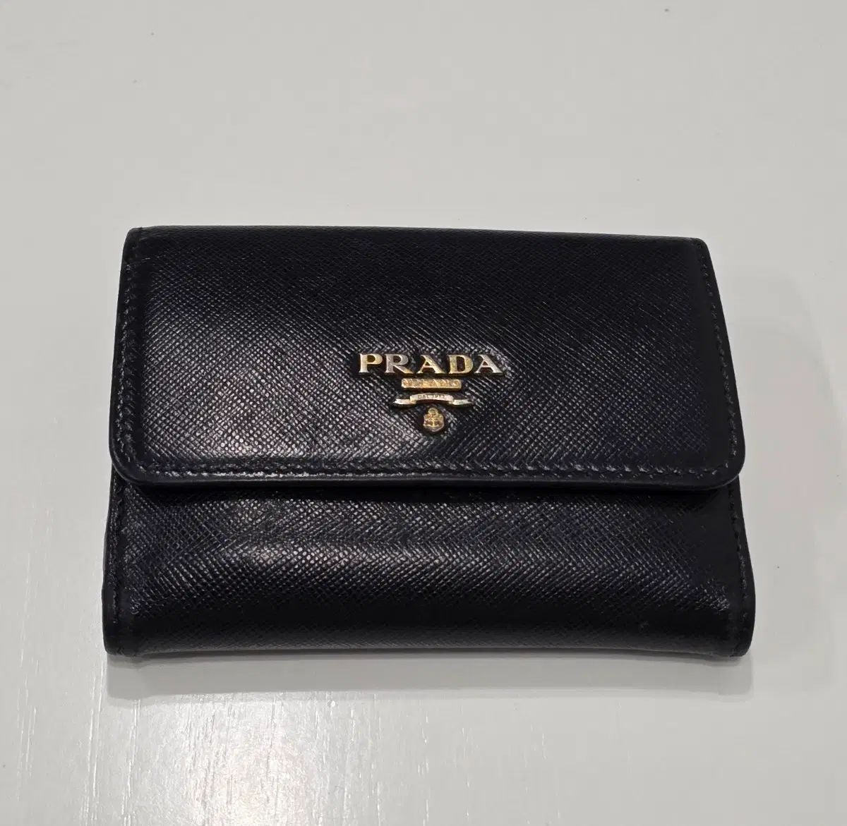 PRADA プラダ サフィアーノ ブラック 二つ折り財布