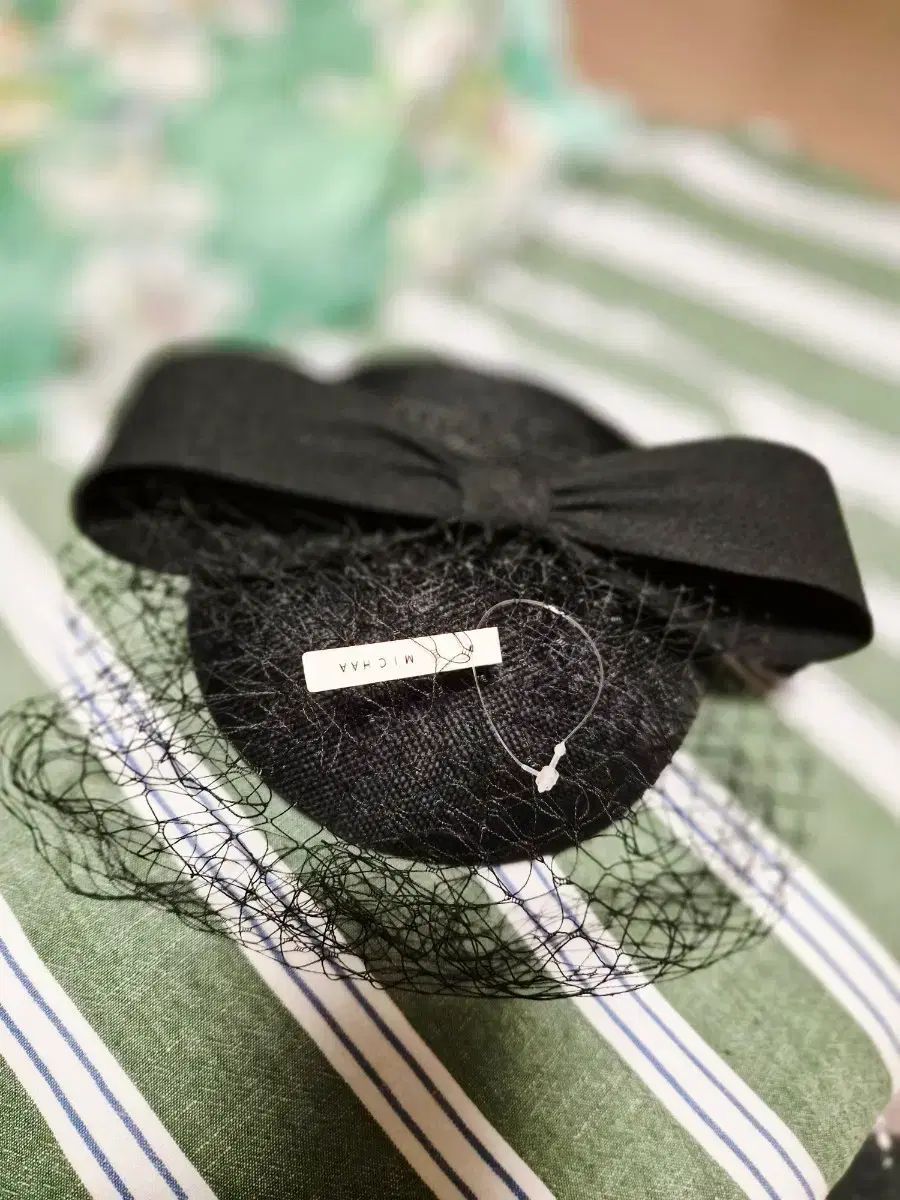 itMICHAA ミシャ リー リボン メッシュ 帽子 _ ブラック 白