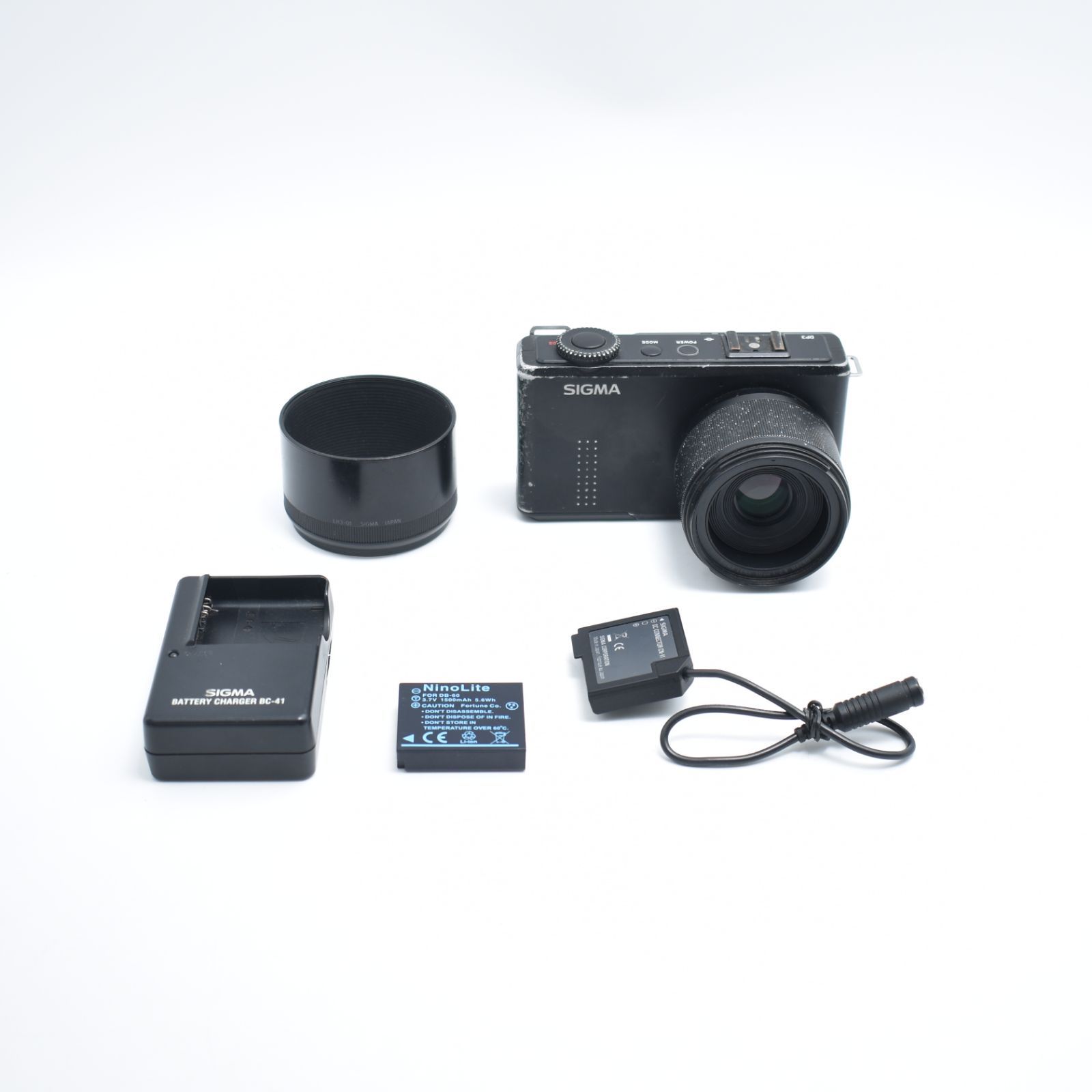 B 10431 シグマ Sigma デジタルカメラ DP 3 Merrill 4 600万画素 FoveonX 3ダイレクトイメージセンサー APS-C 搭載 929558