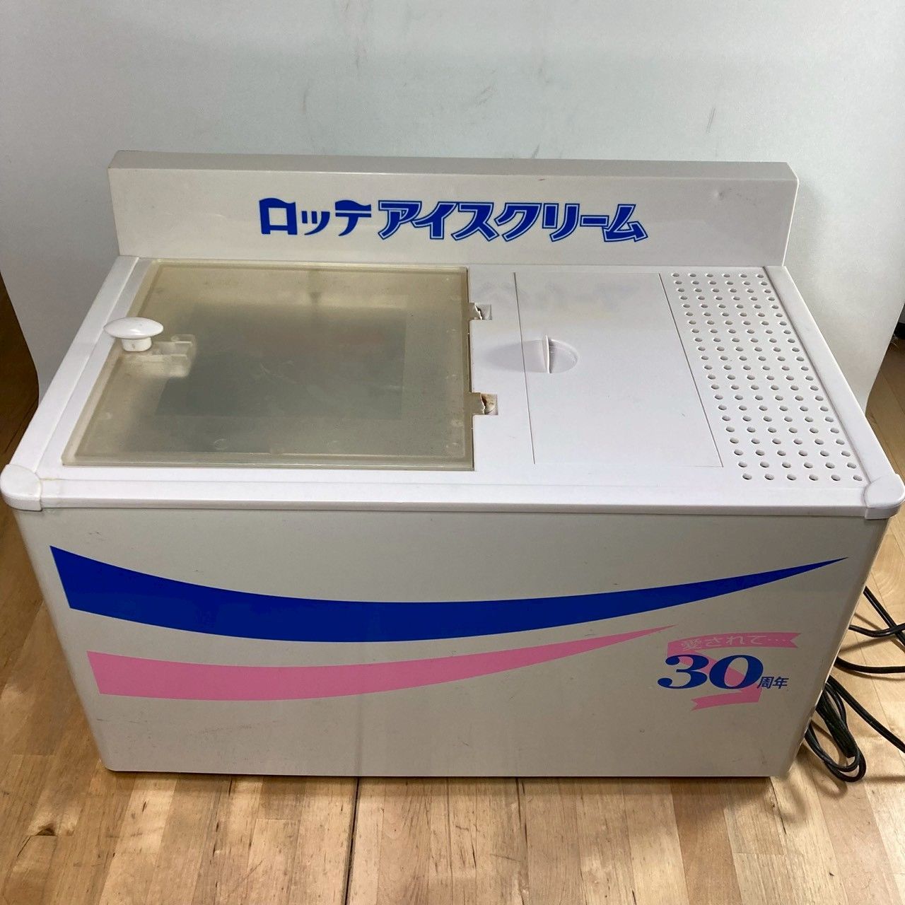 愛すケース」ロッテアイスクリームの30周年記念キャンペーン景品