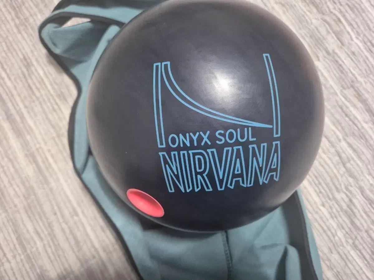 NIRVANA ニルヴァーナ SOUL ボーリングボール 15パウンド