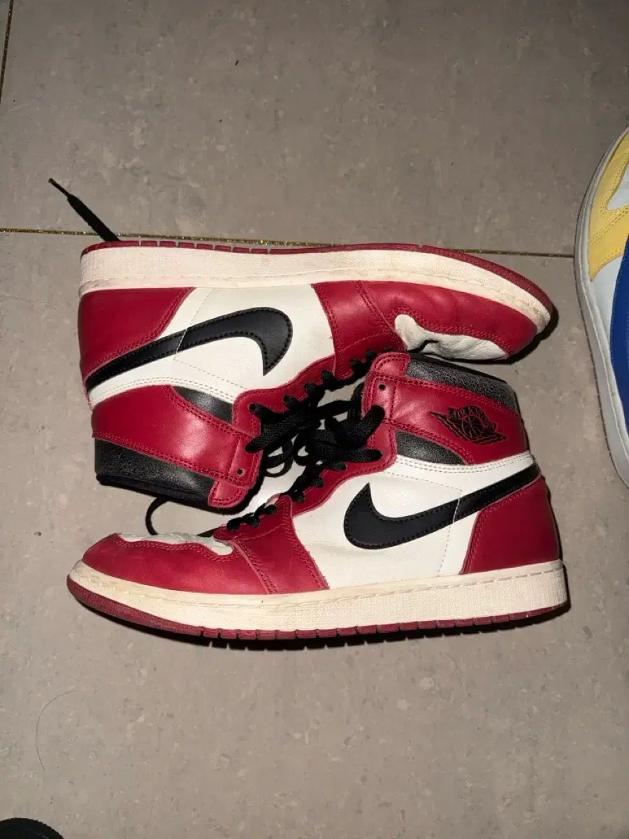 ナイキ エアジョーダン1 Chicago シカゴ