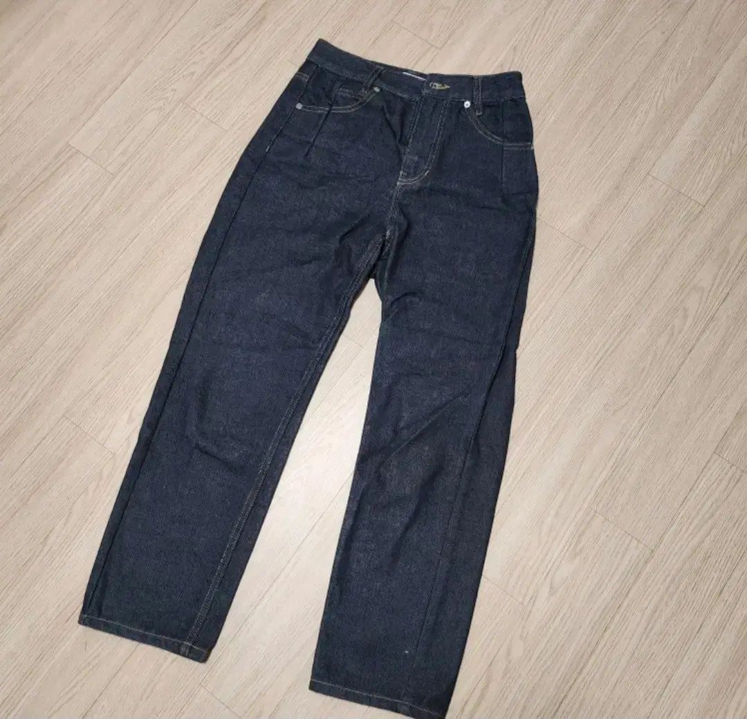 KUHO PLUS シグネチャー スリムフィット デニム ネイビー