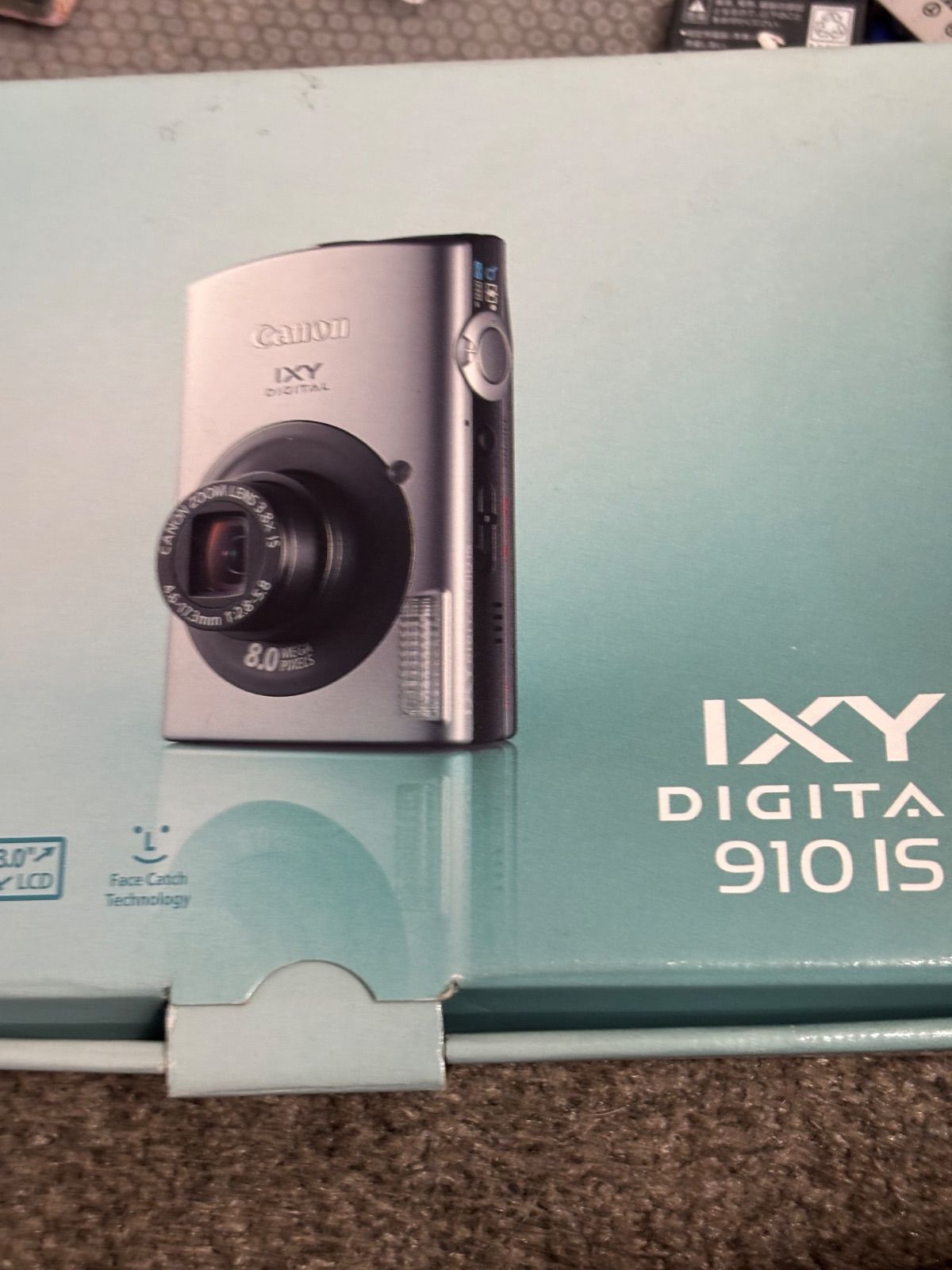 Canon IXY 910 DIGITAL IS 12025