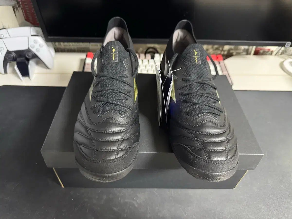 ミズノ モレリア サラ ベータ JPN TF 27 5 cm