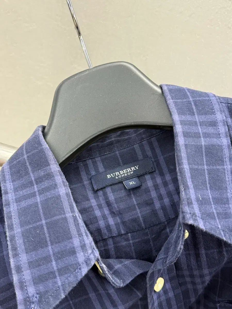 BURBERRY バーバリー チェック シャツ ネイビー xl - メルカリ