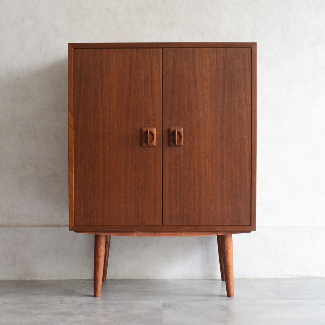 デンマーク 北欧ヴィンテージ domino Mobler チーク キャビネット 北欧