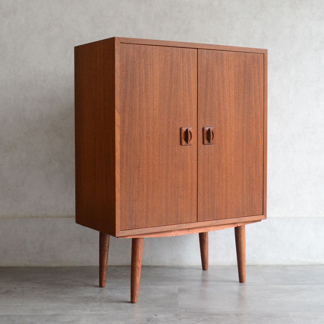 デンマーク 北欧ヴィンテージ domino Mobler チーク キャビネット 北欧
