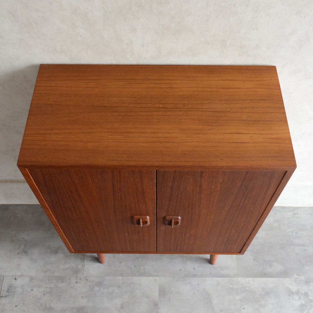 デンマーク 北欧ヴィンテージ domino Mobler チーク キャビネット 北欧