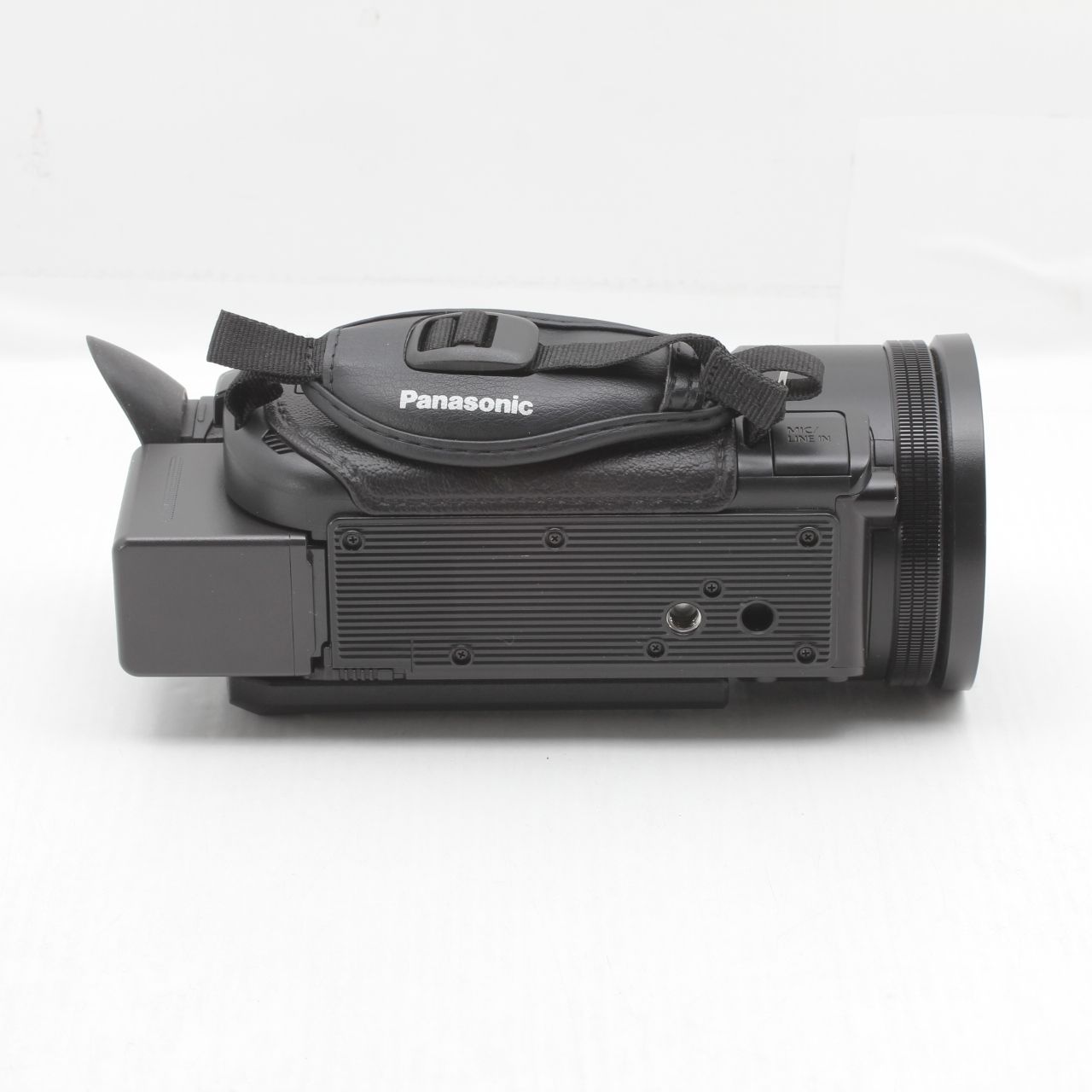 ほぼ新品】Panasonic パナソニック 4K ビデオカメラ ブラック HC