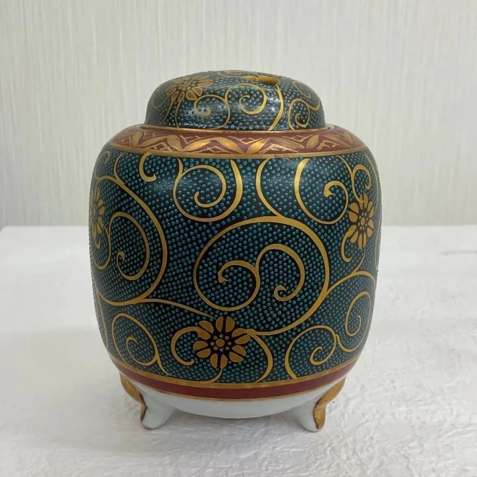 九谷焼 香炉 青粒鉄仙 九谷良山作 唐草 - メルカリ
