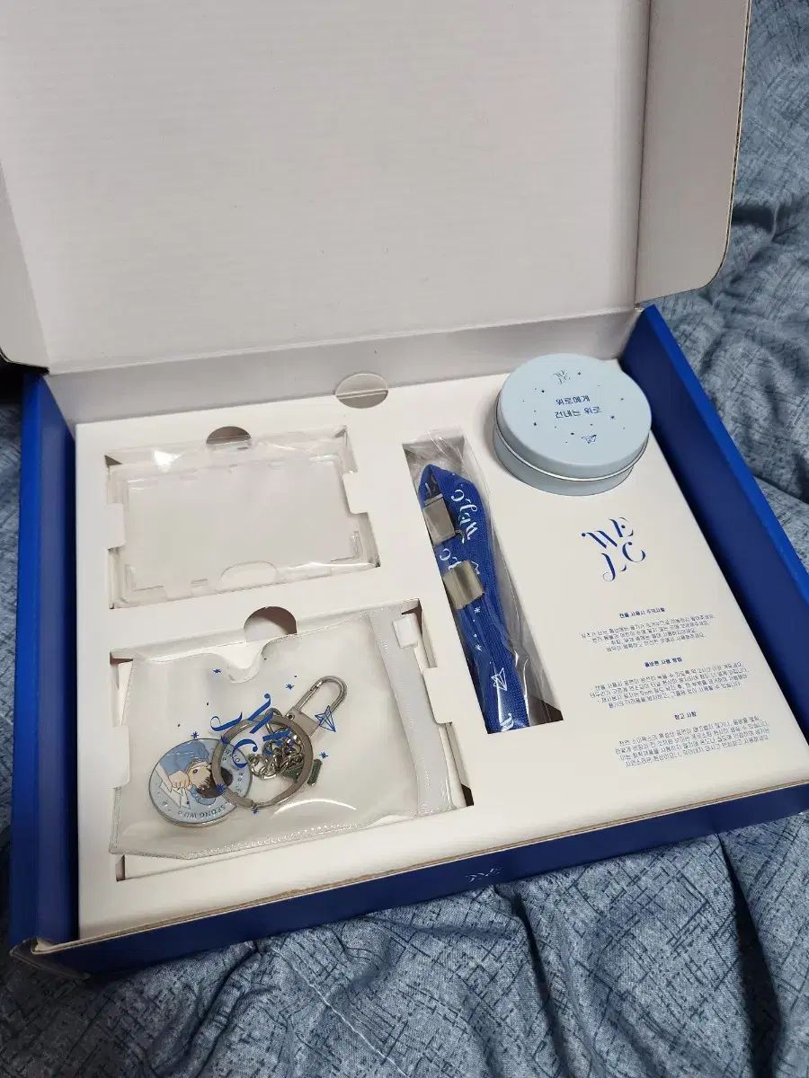 OnlyOneOf ultra lyOn 1期 ファンクラブキット オン・ソンウ ファンクラブ 1期 キット - メルカリ