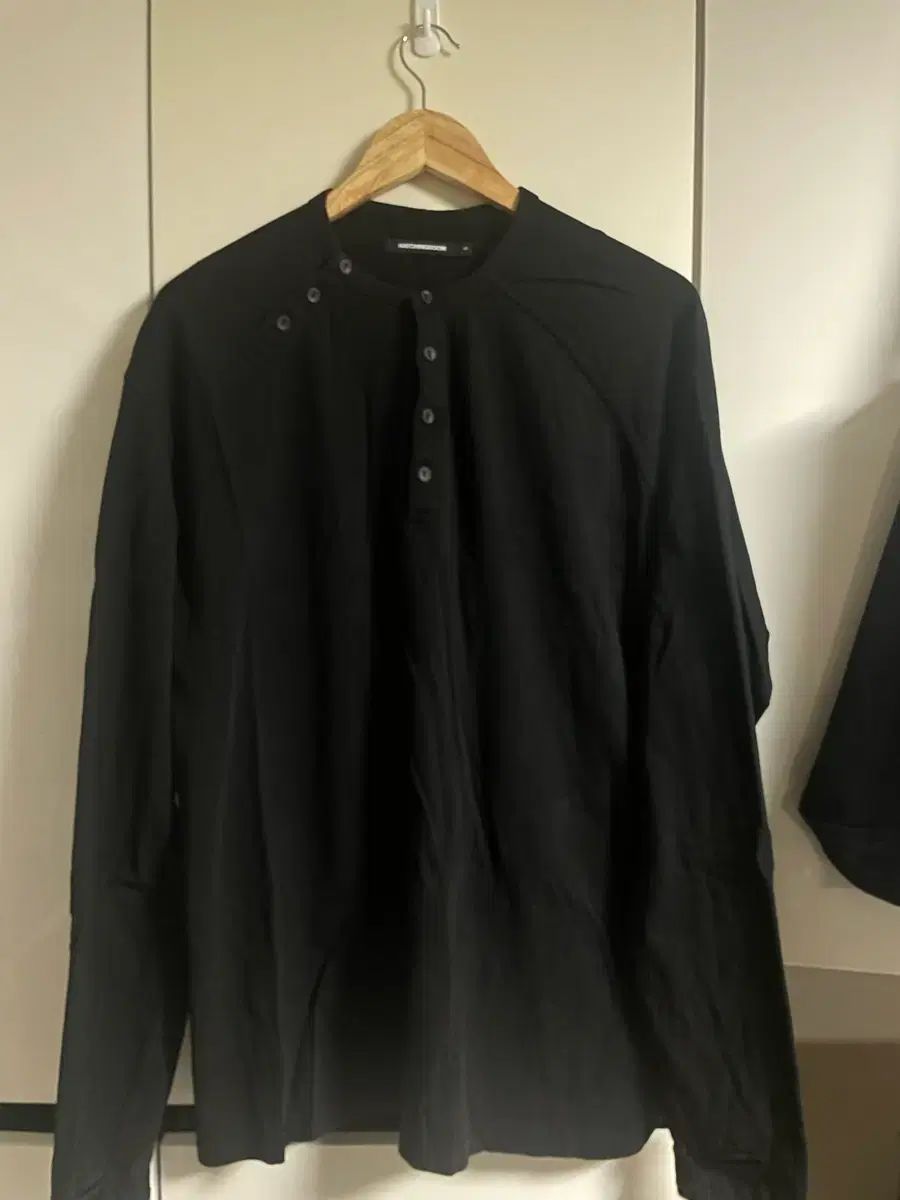 Hatchingroom ヘンリーネック ロングスリーブ