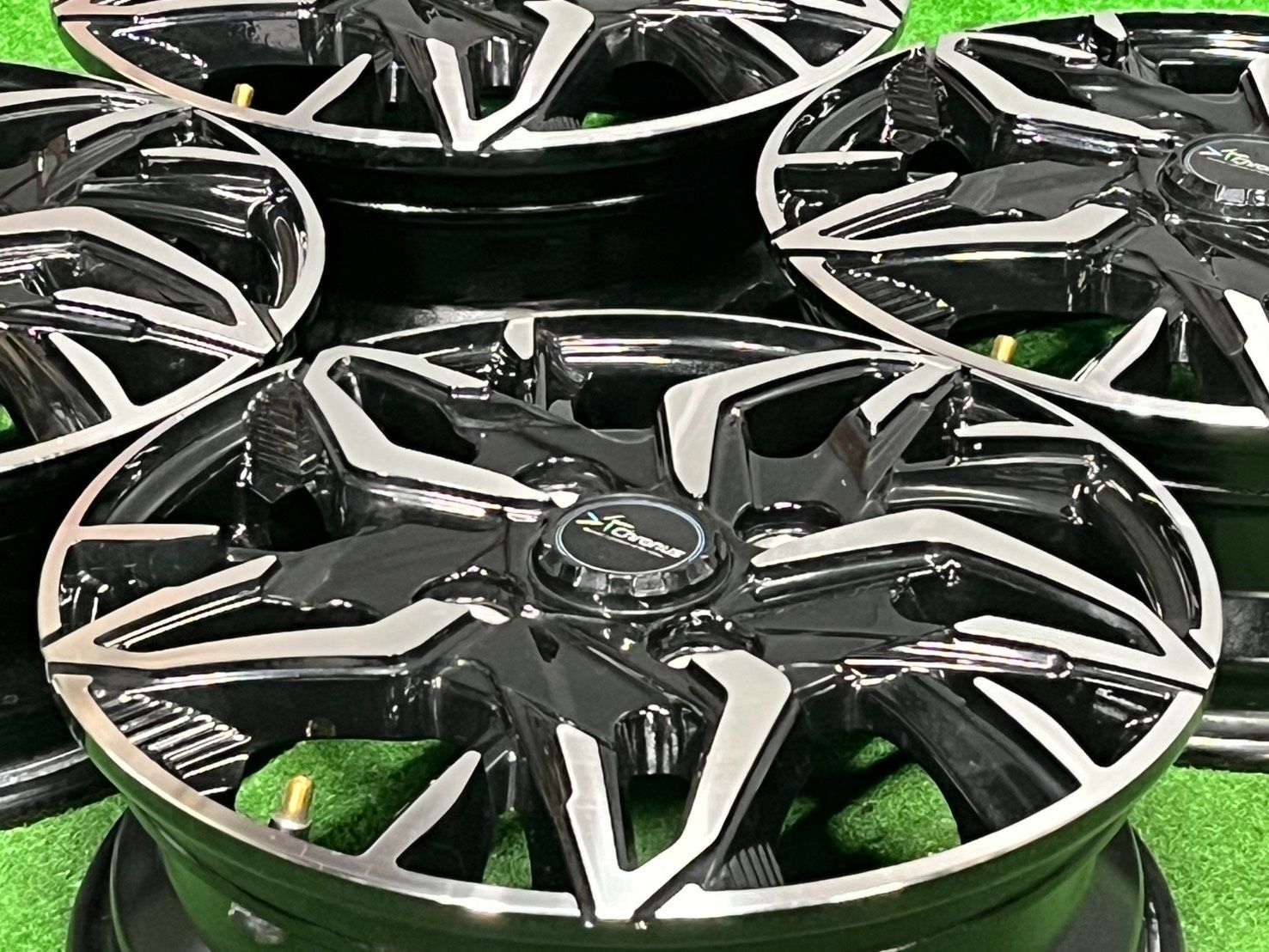 ドレスアップ ホットスタッフ クロノス CH 112 12 in 4 00 B 43 PCD 100 4本セット キャリィ サンバー アクティ ワゴンR ハイゼット